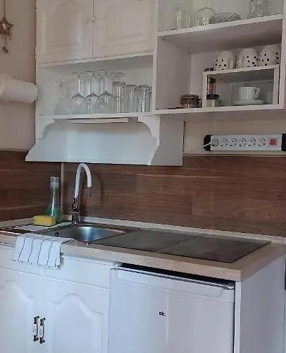 Galiba Vendeghaz * Jeno