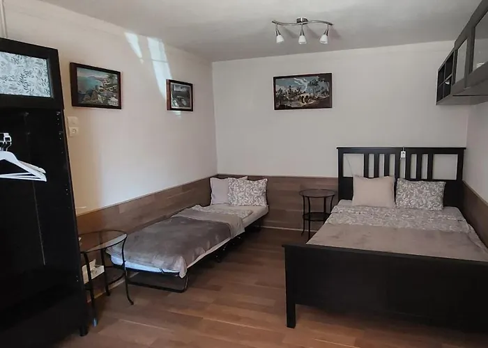 Galiba Vendeghaz דירה *